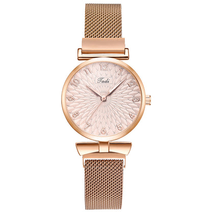 Elegant Mesh Strap Ladies Quartz Watch