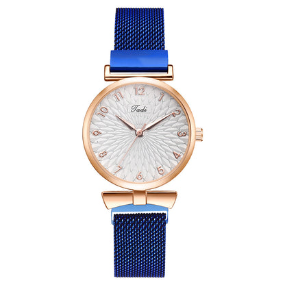 Elegant Mesh Strap Ladies Quartz Watch
