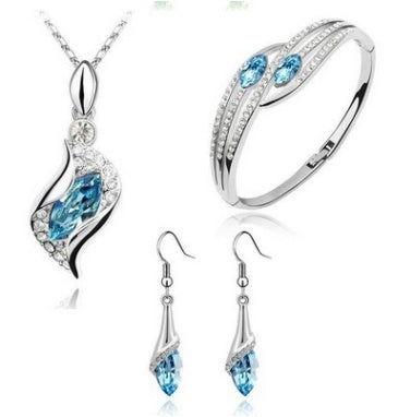 Elegant Crystal Jewelry Set
