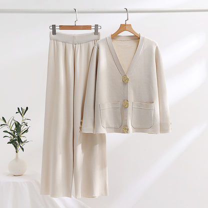 Women’s Cardigan & Wide-Leg Pants