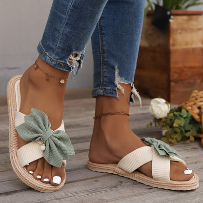 Elegant Flower Strap Sandals